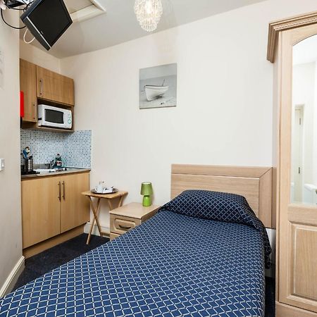 Luton Hotel Residence Luaran gambar