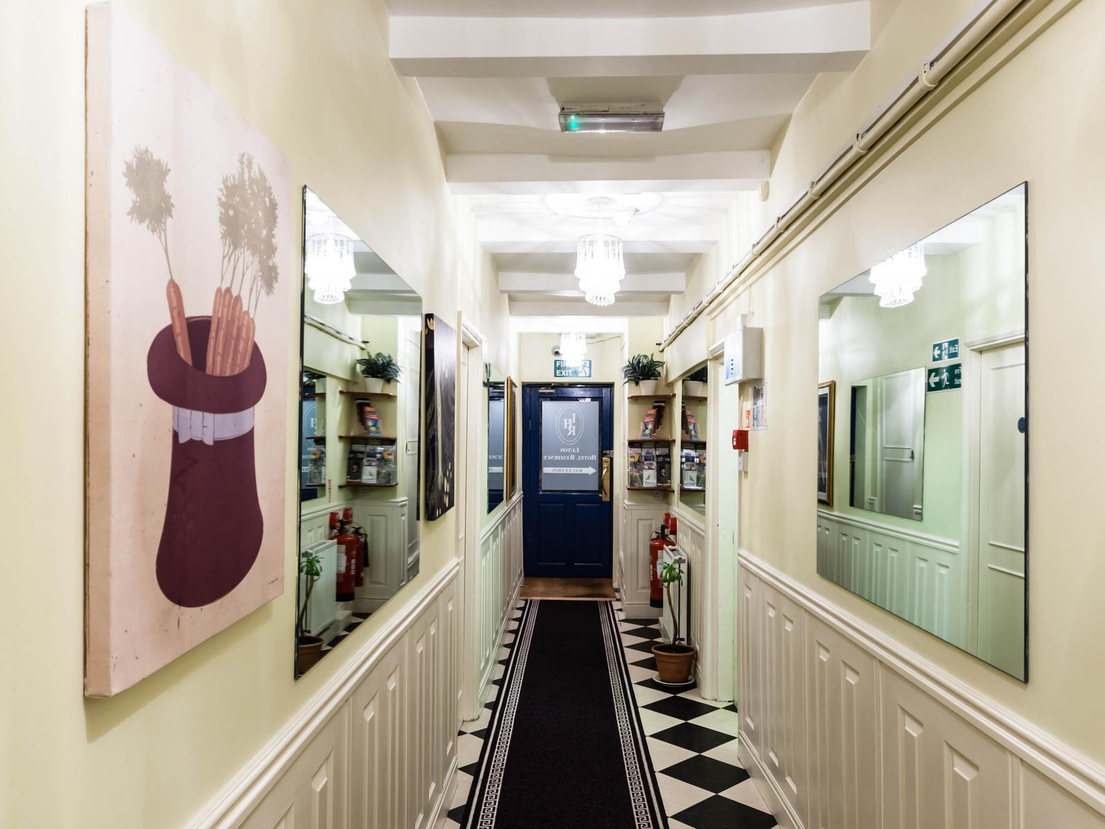 Luton Hotel Residence Luaran gambar